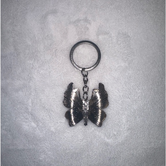 Butterfly Keychain - Picture 3 of 4